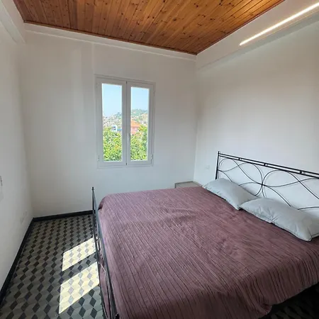 아파트 Casa Delle Strelizie *