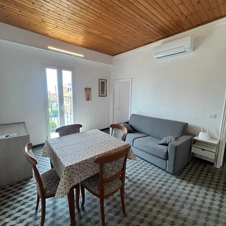 Apartamento Casa Delle Strelizie Riva Ligure